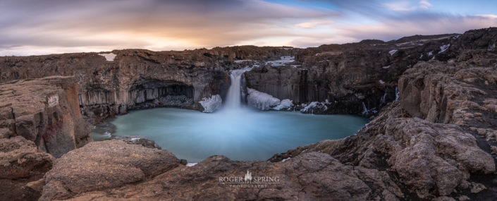 Aldeyarfoss Wasserfall in Island Panorama