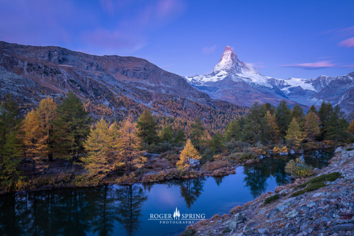 Matterhorn im Herbst am See